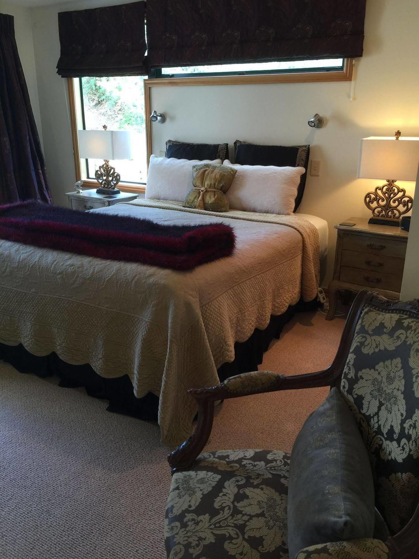 The Flying Trout Boutique Lodge Lago Lago Taupo Esterno foto