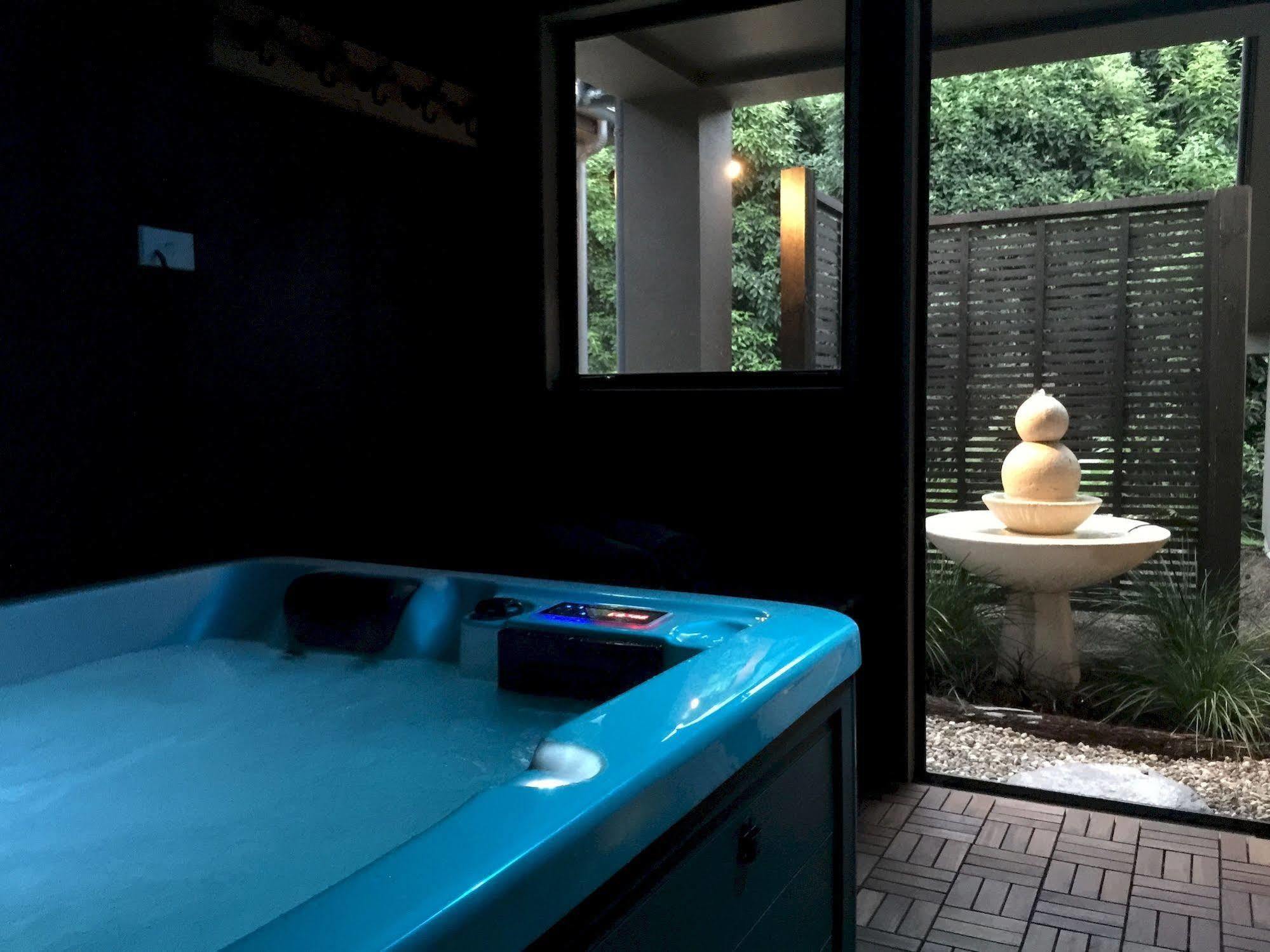 The Flying Trout Boutique Lodge Lago Lago Taupo Esterno foto