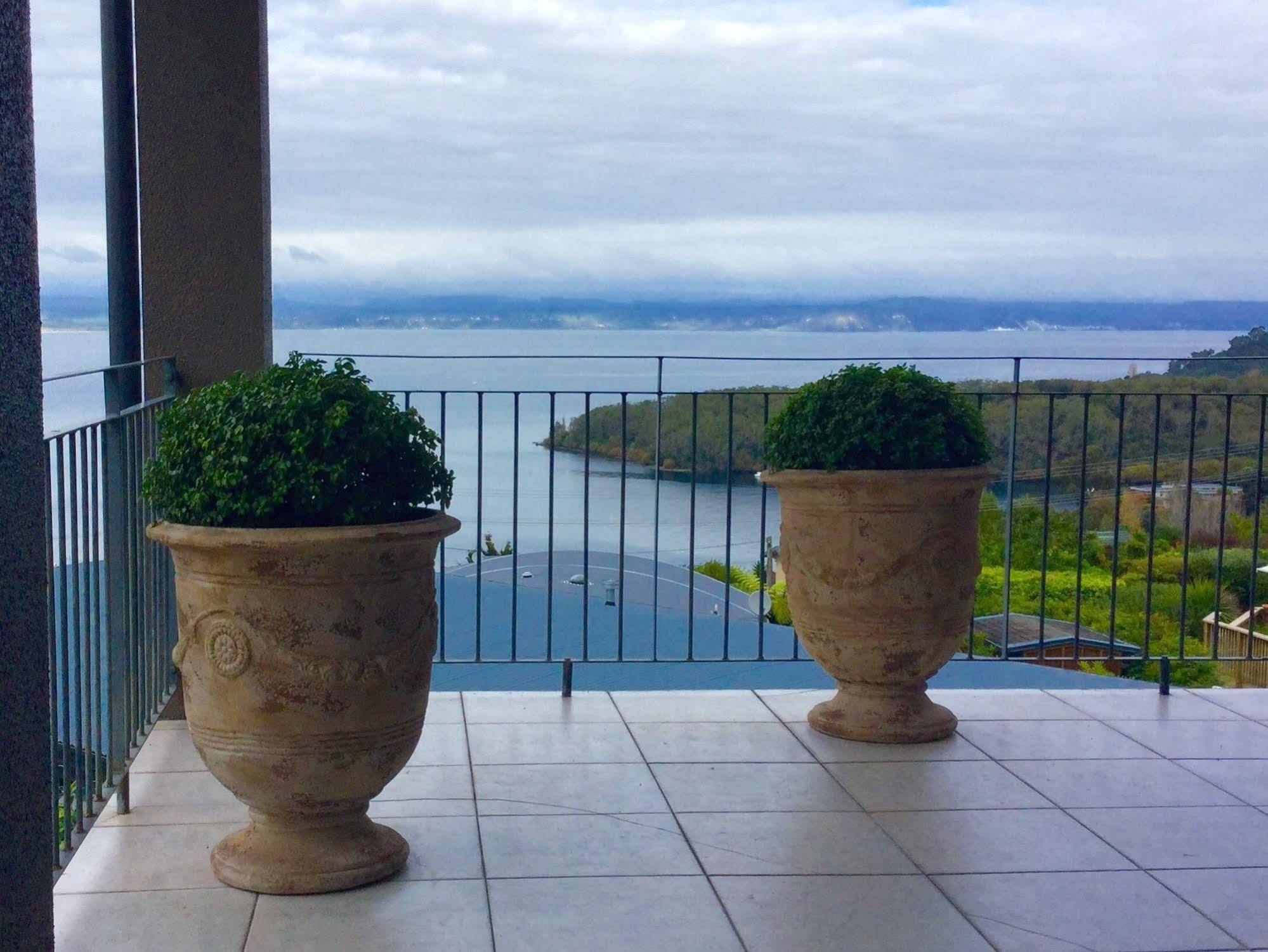 The Flying Trout Boutique Lodge Lago Lago Taupo Esterno foto